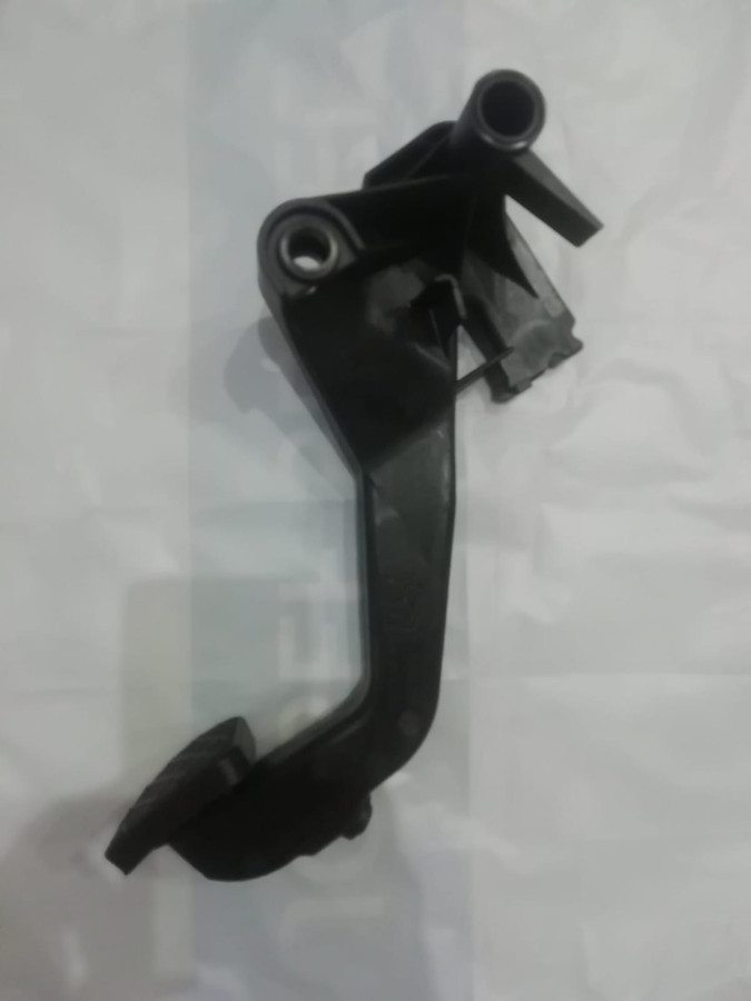 Педаль сцепления с кабиной Mercedes 5490, 65206, 65207, 6580, 65801, 65802 A9402900216