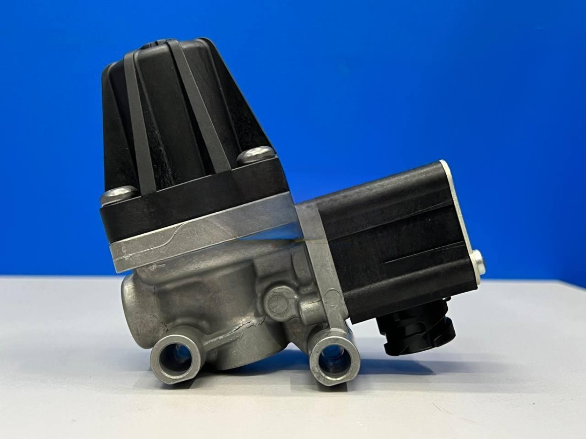 Электропневмоклапан wabco 4420025221
