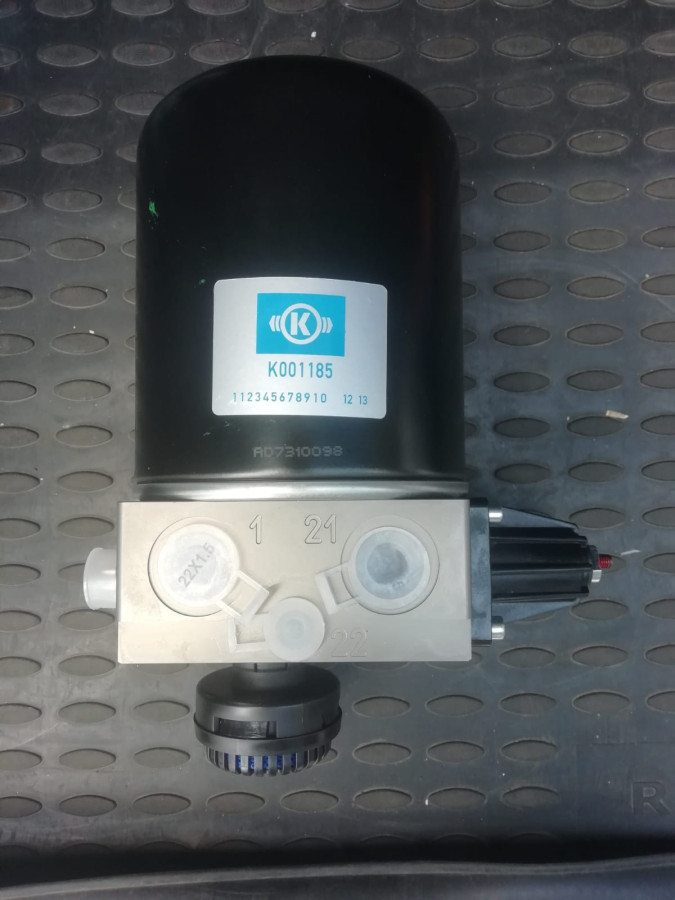 LA8810 осушитель воздуха LA8810 (K153743) в сборе