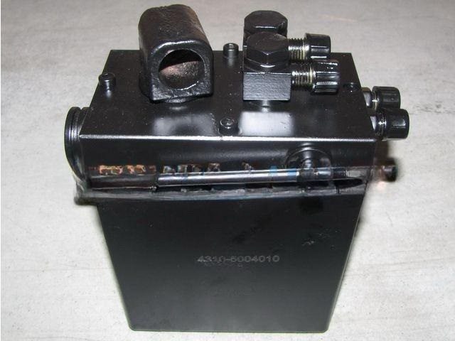 Насос подъема кабины 2-контурный 4310-5004010