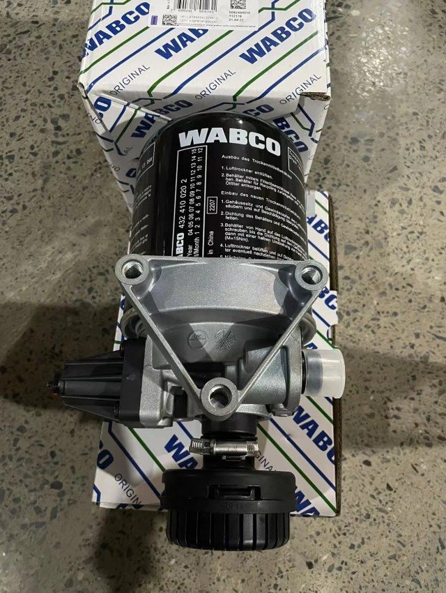Осушитель воздуха с РДВ 5490 432 410 104 0/4324101047/432.410.104.0 WABCO