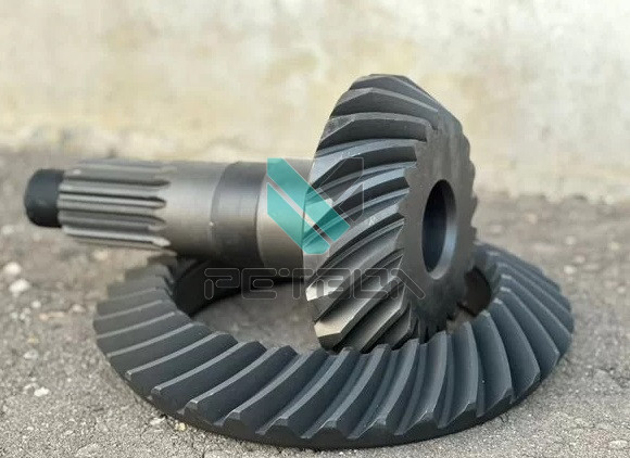 Шестерни конические заднего моста 6520 (35/21)
