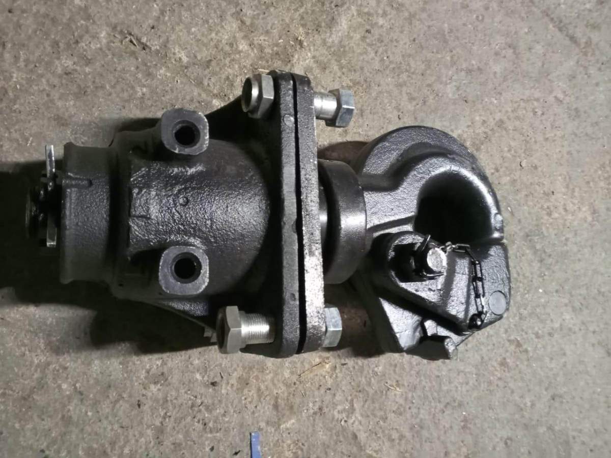 4310-2707210 Прибор буксирный