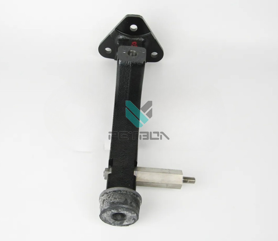 Кронштейн передней опоры кабины 54901 левый