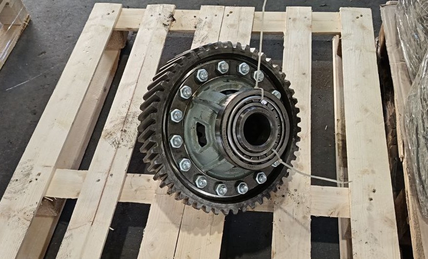 Дифференциал переднего моста 50 зуб.