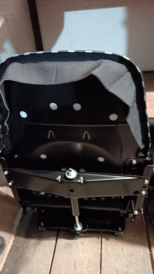 Сиденье водителя МАЗ в сборе ВИ