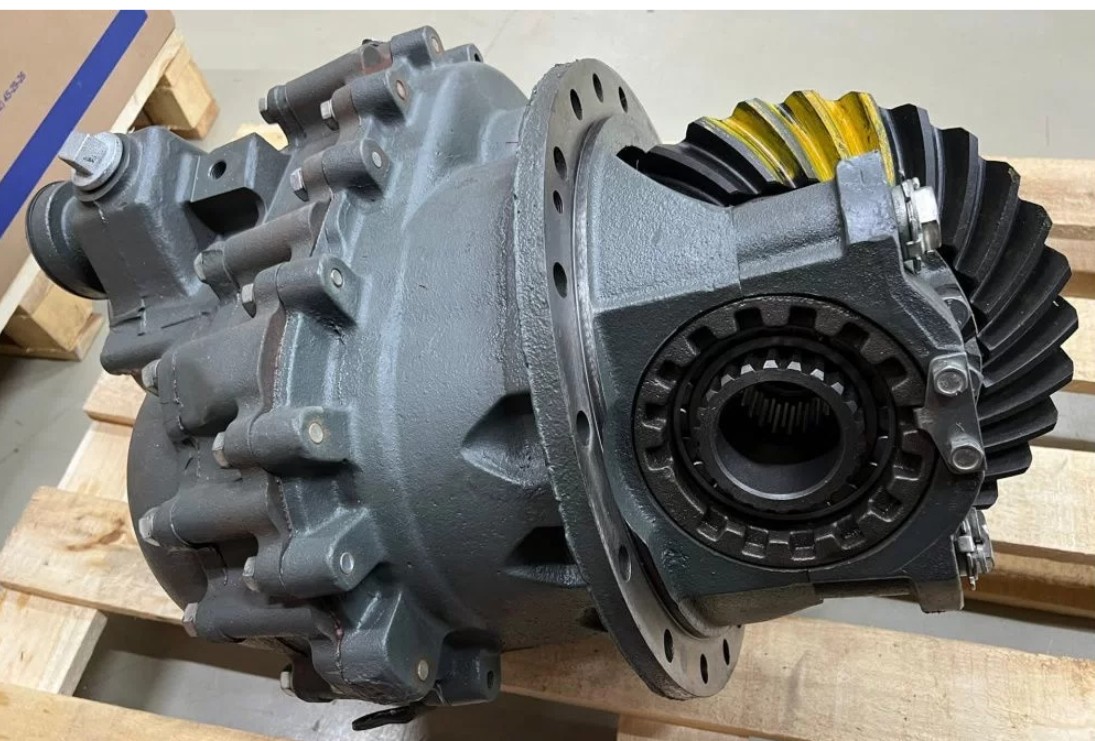 Редуктор среднего моста 6520 ВИ